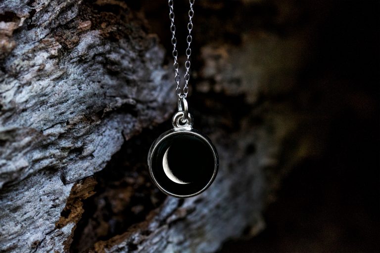 Moon Phase Meanings Learn How To Honor Your Moon Sign